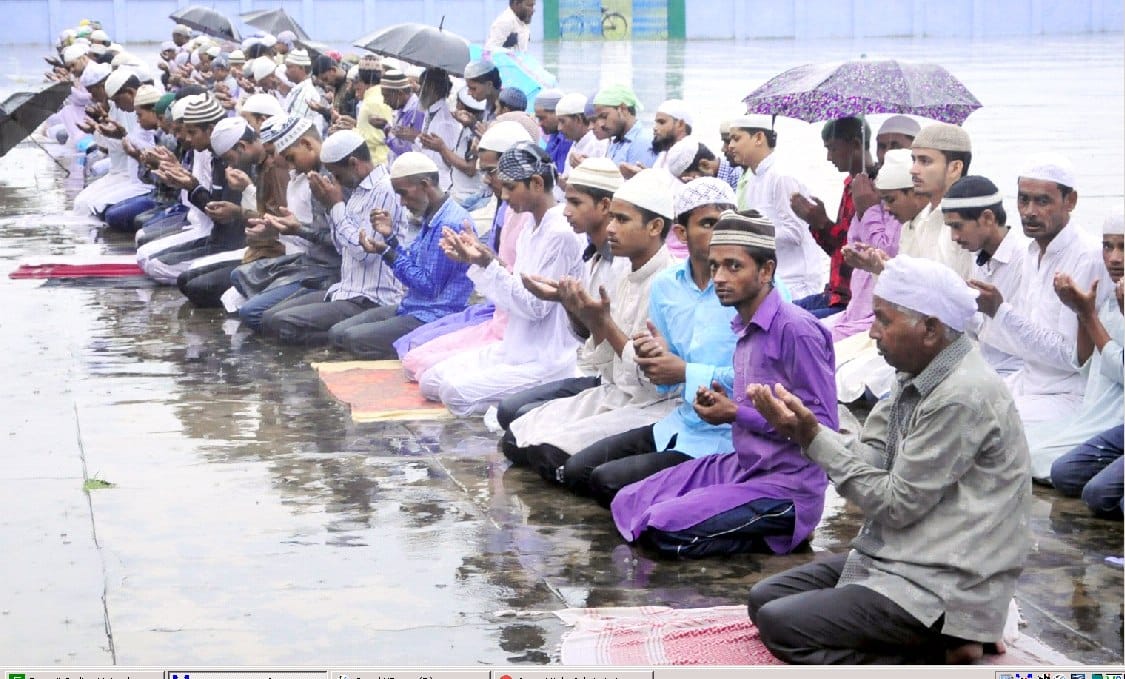 Eid-ul-Adha with Akidt played prayers