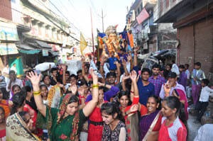  Ganpati Bappa Morya , you come early next year