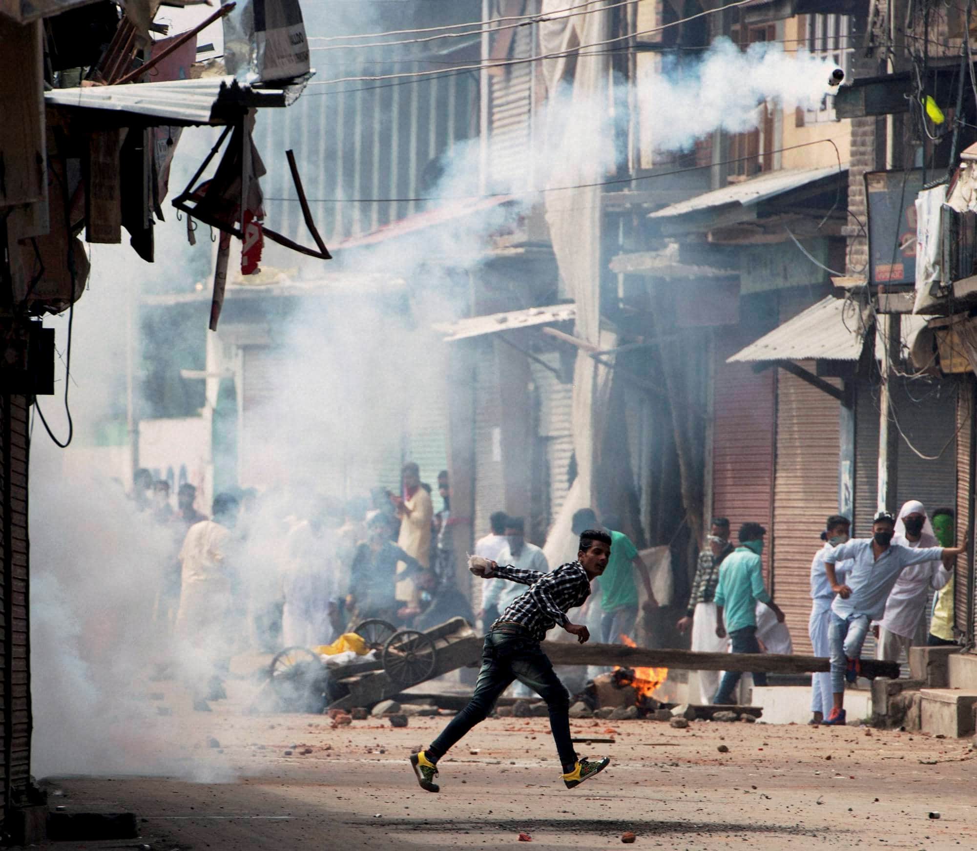 voilance protest in kashmir on eid