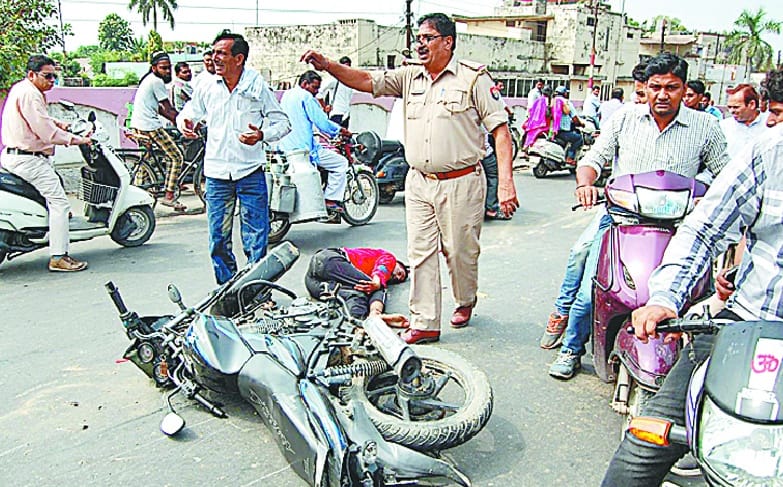 Bike riders killed bus collision in Muzaffarnagar