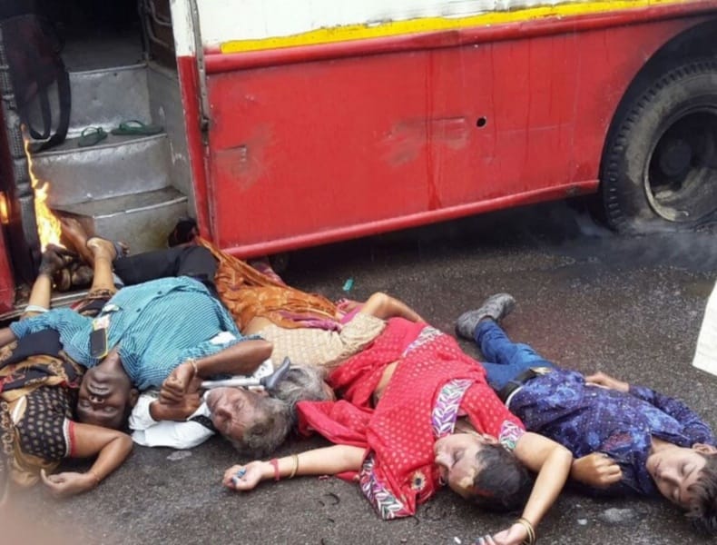 garmee mein ja raha parivaar hua maut ka shikaar