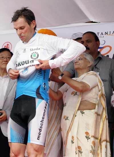 funny viral photos of politician and celebrity