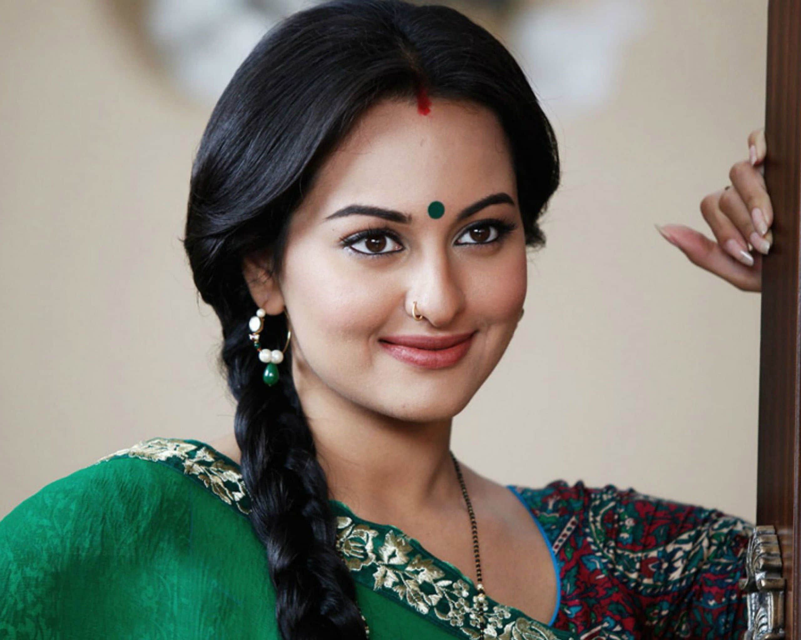 sonakshi sinha takes people who will propose her on social media