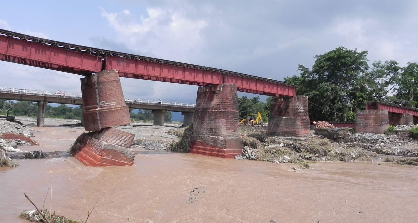 another pillar of rail bridge Collapsed.