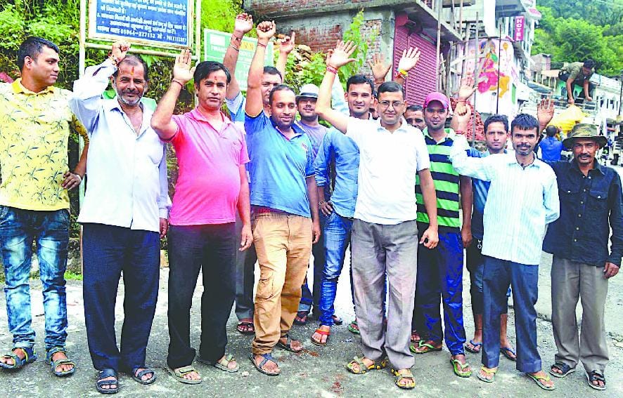The villagers demonstrated Clmodi
