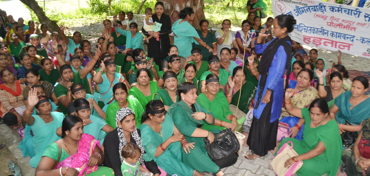 Anganwadi workers besieged by Project Office