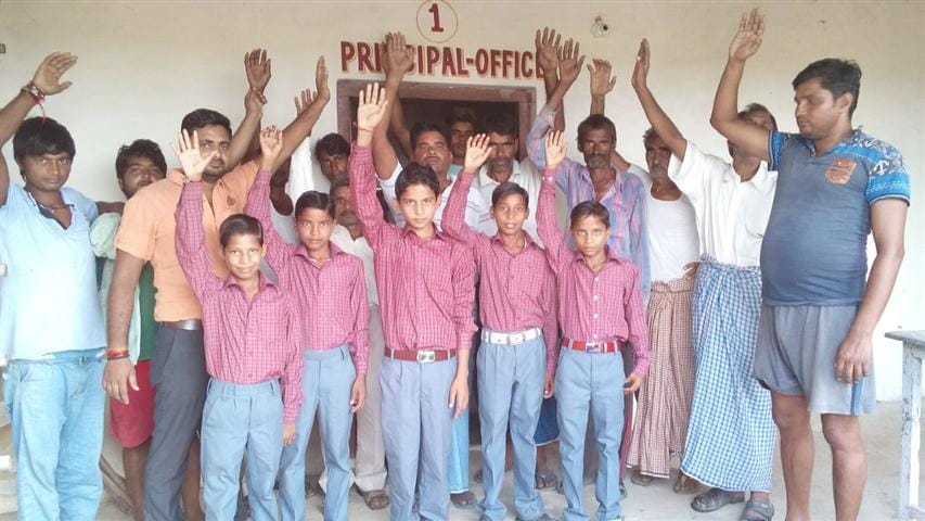 In college, stealing display against police