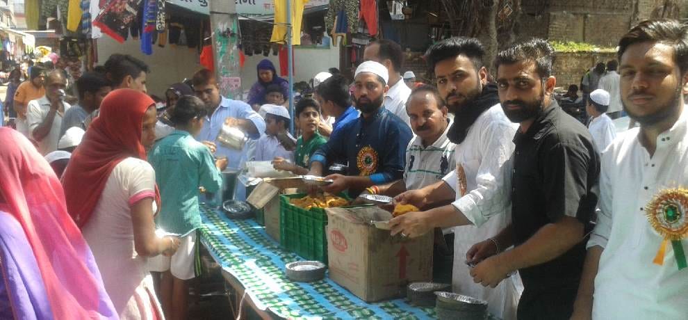 Bhandara on the occasion of Eid