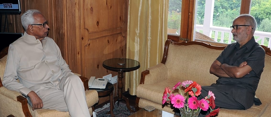 Education minister calls Governor for resuming education in J&K