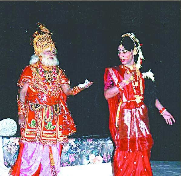 In the election Mahabharata, Bhagat Ji is busy in Ramayana
