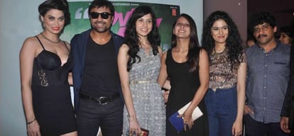 Censor Board 'day of love Love Day' on the certificate received notice