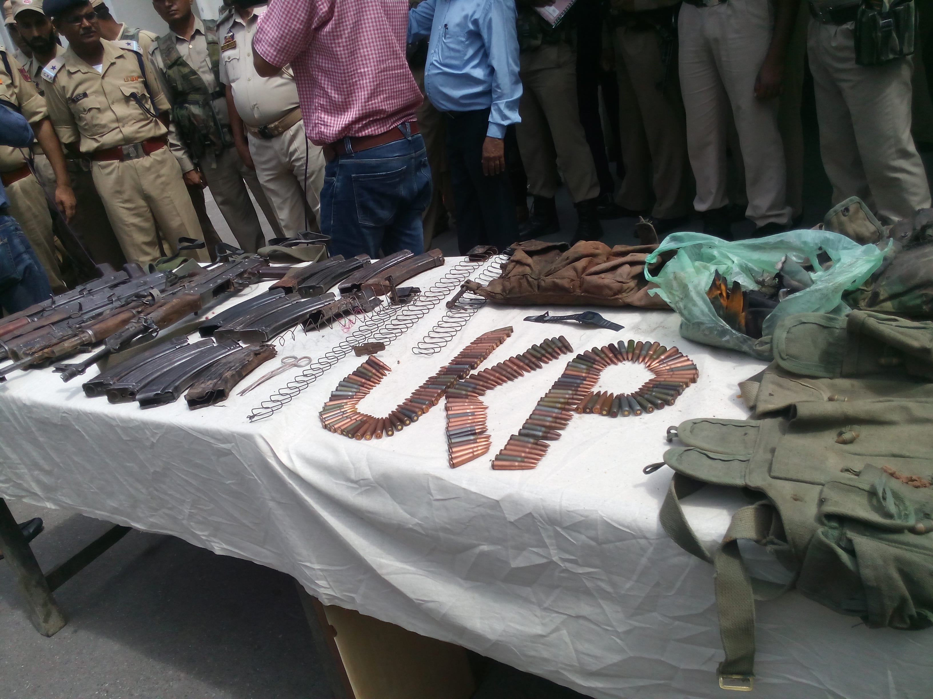 militants trying to destroy evidence