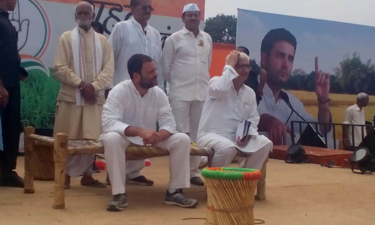 Rahul Gandhi commented over Samajwadi Party dispute