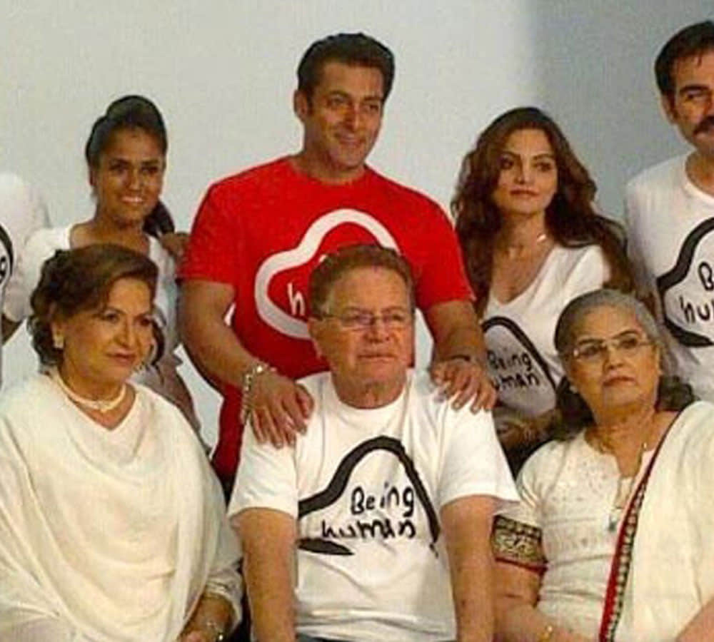 This how Salman celebrated and enjoyed wedding anniversary