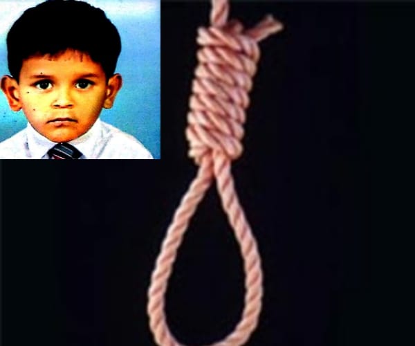 A child commits suicide in lucknow.