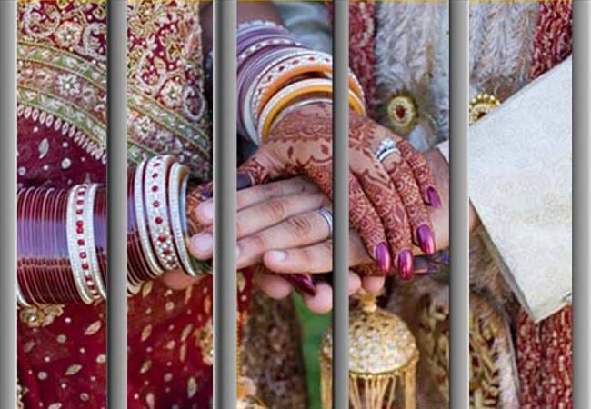 majority couple  arrested on minor age 