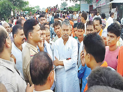 Authorities strictly conciliatory, putting jam