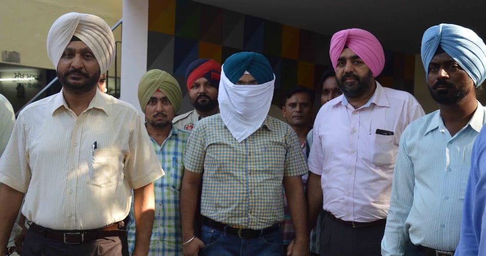 Punjab Electricity Officer has been arrested for Taking a bribe 
