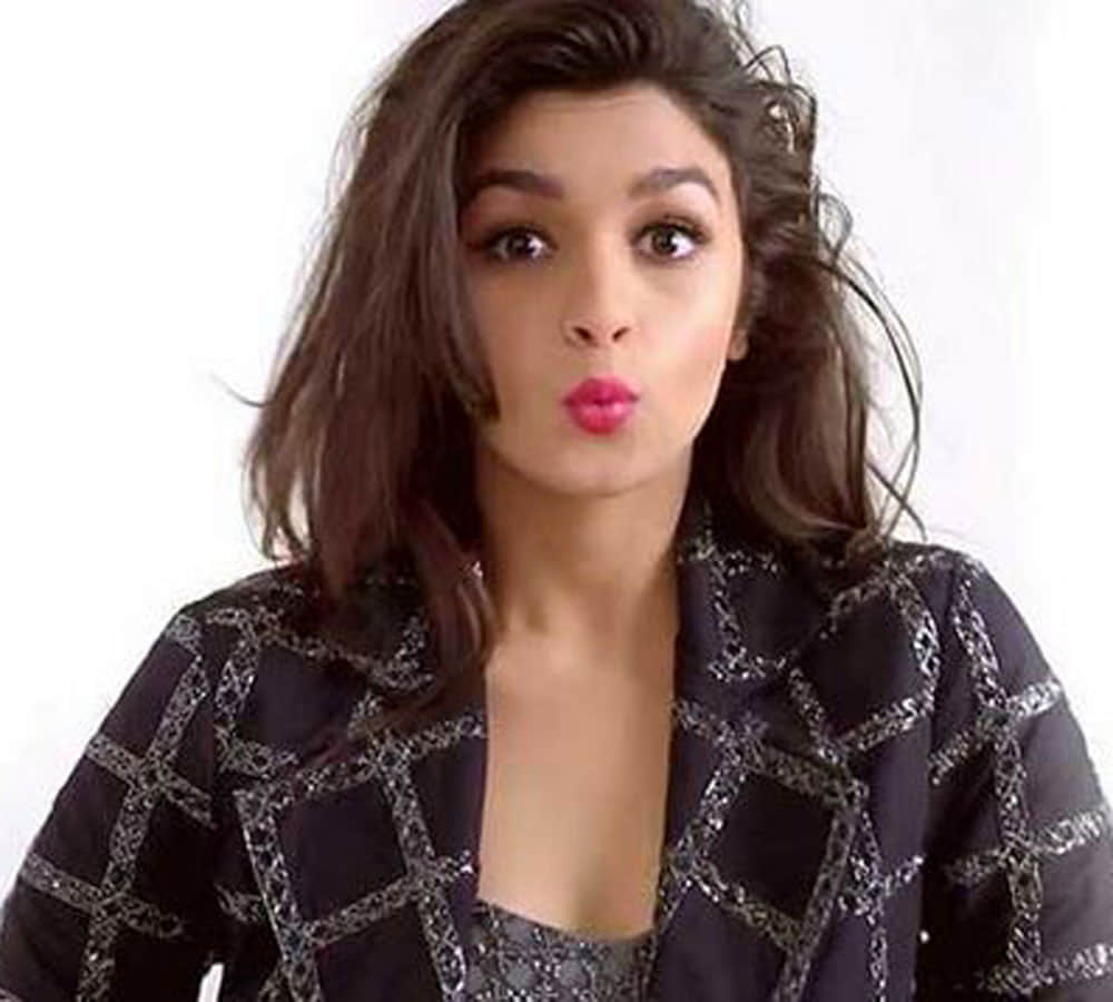 emraan hashmi does not act romantic scene with alia
