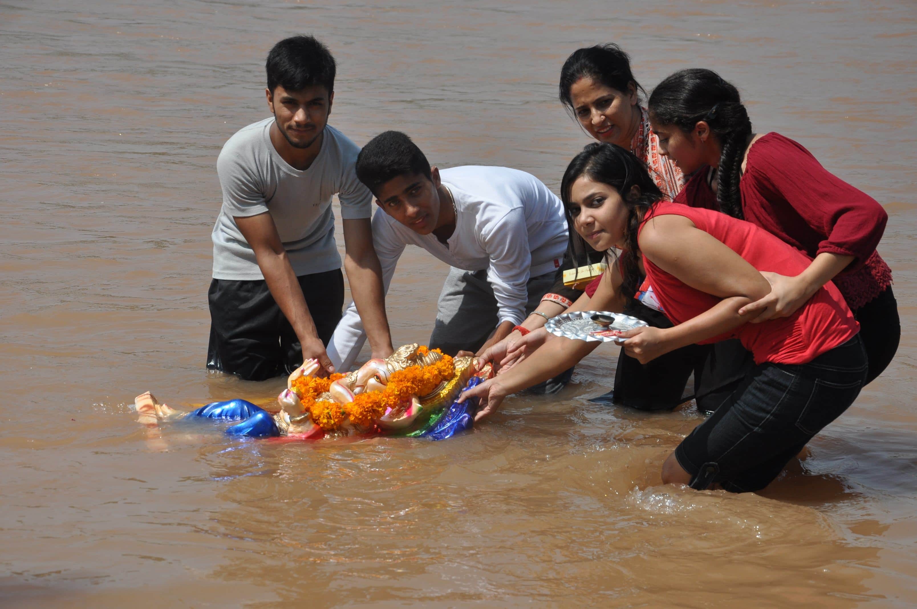 Ganesh murti immersion in jammu