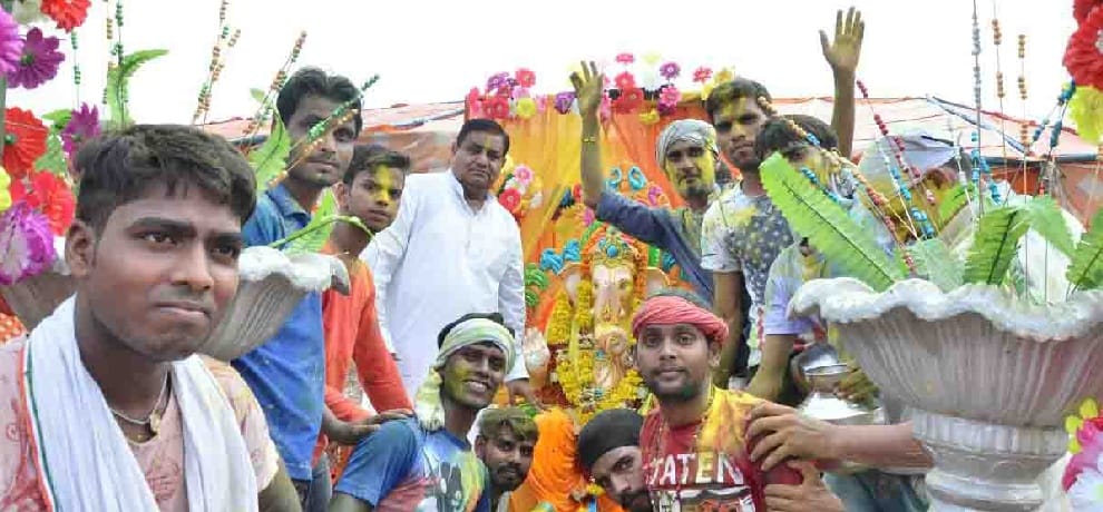  Lords Ganesh festival concludes with devotional environment 