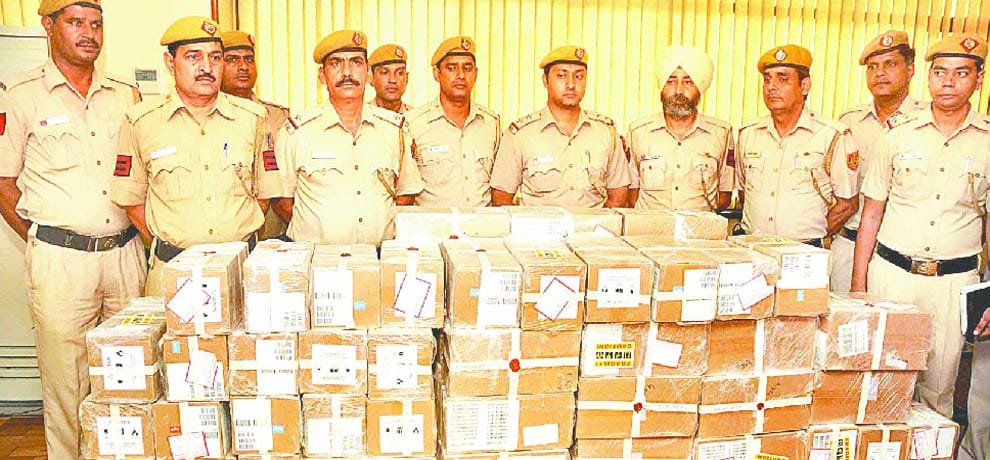 Photos: Here's how did possible the 900 iphone loot with just chilli powder
