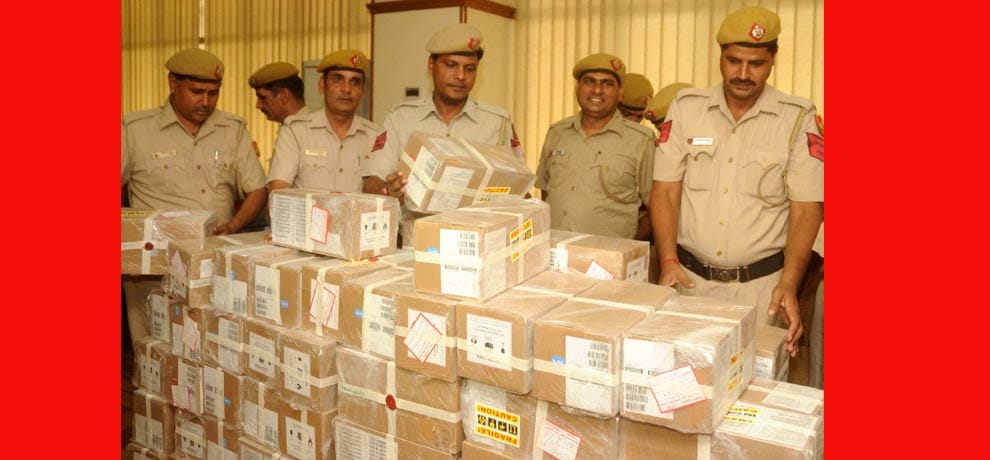 Photos: Here's how did possible the 900 iphone loot with just chilli powder