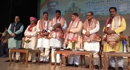 bjp mp alligates nehru mistakes for nation
