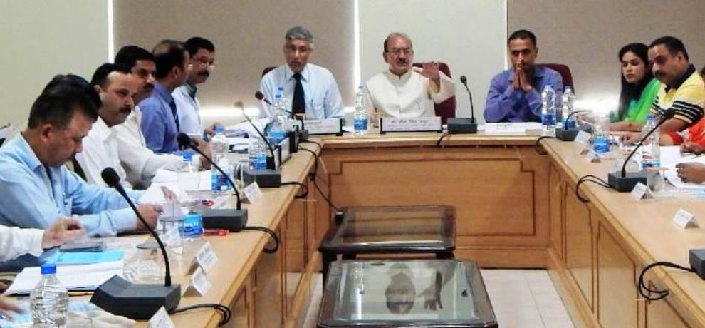 health minister kaul singh thakur in rogi kalyan samiti meeting