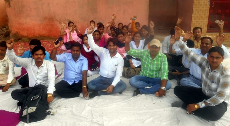 Lucknow traveled by contract Swasthekarmacharion