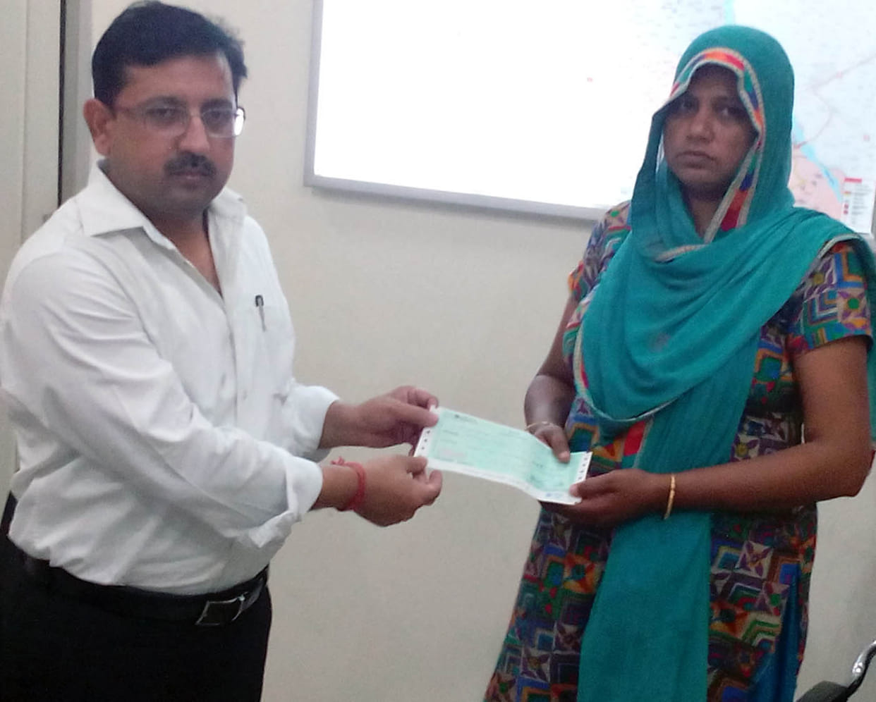 Martyr's wife received 28.12 million