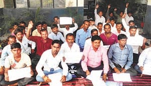 panchayat itra strike