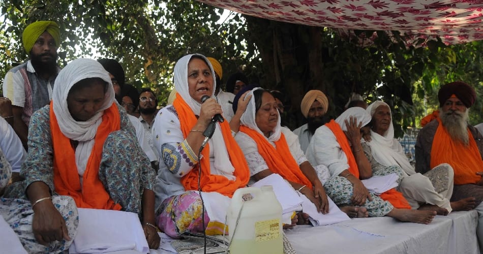 Five women to self-immolation in front of the CM House has announced