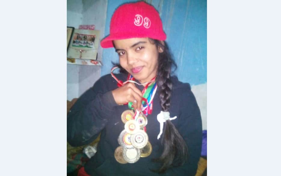 National Handball Player Shikha threats for Self immolation.