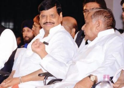  akhilesh yadav to take big decisions for UP election.