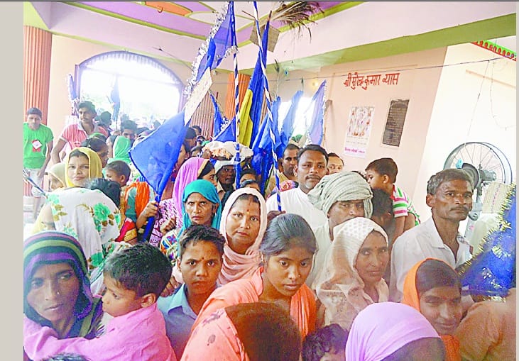 goga mahadi par mele mein umde sradhalu