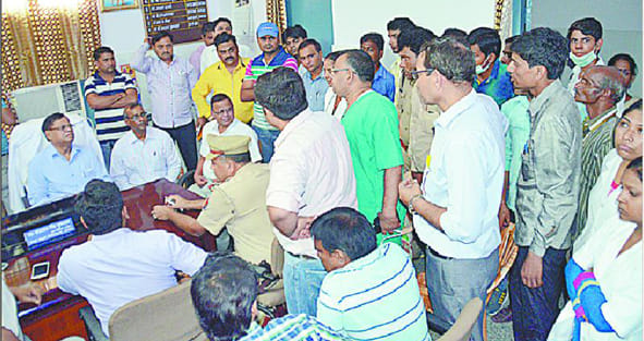 Hospital Home Guard beaten, doctor indecency