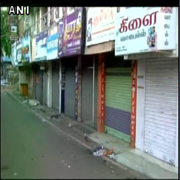 Cauvery row: Day-long bandh begins in TN