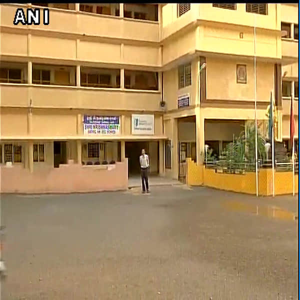 Cauvery row: Day-long bandh begins in TN