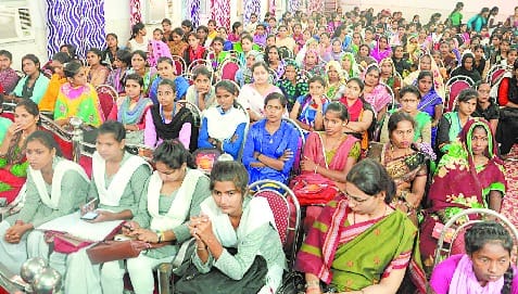 Amar Ujala and state government common effort of the the female seminar