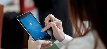 using whatsapp profile pic man defame woman on facebook as punjabi call girl