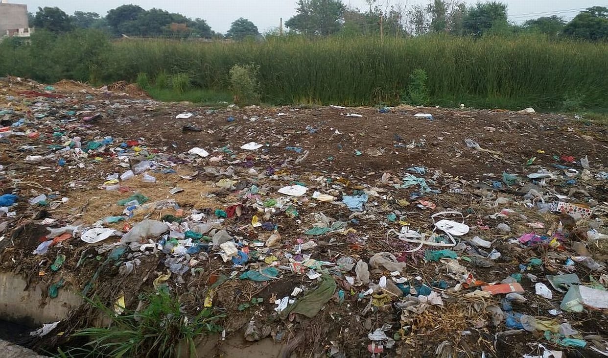 Fever spread by dirty pond Upadha.