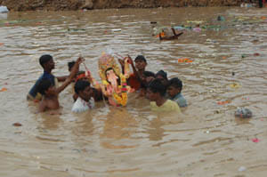 The farewell to Gajanan