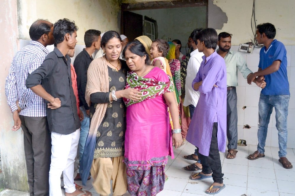 body was found hanged Married
