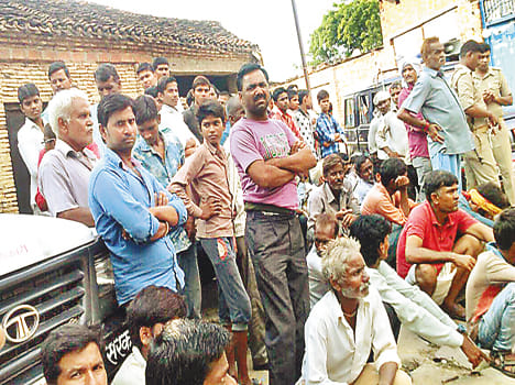 Married burnt in mysterious circumstances, death  in jalaun