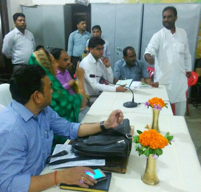 Visit uproar rose municipality board meeting
