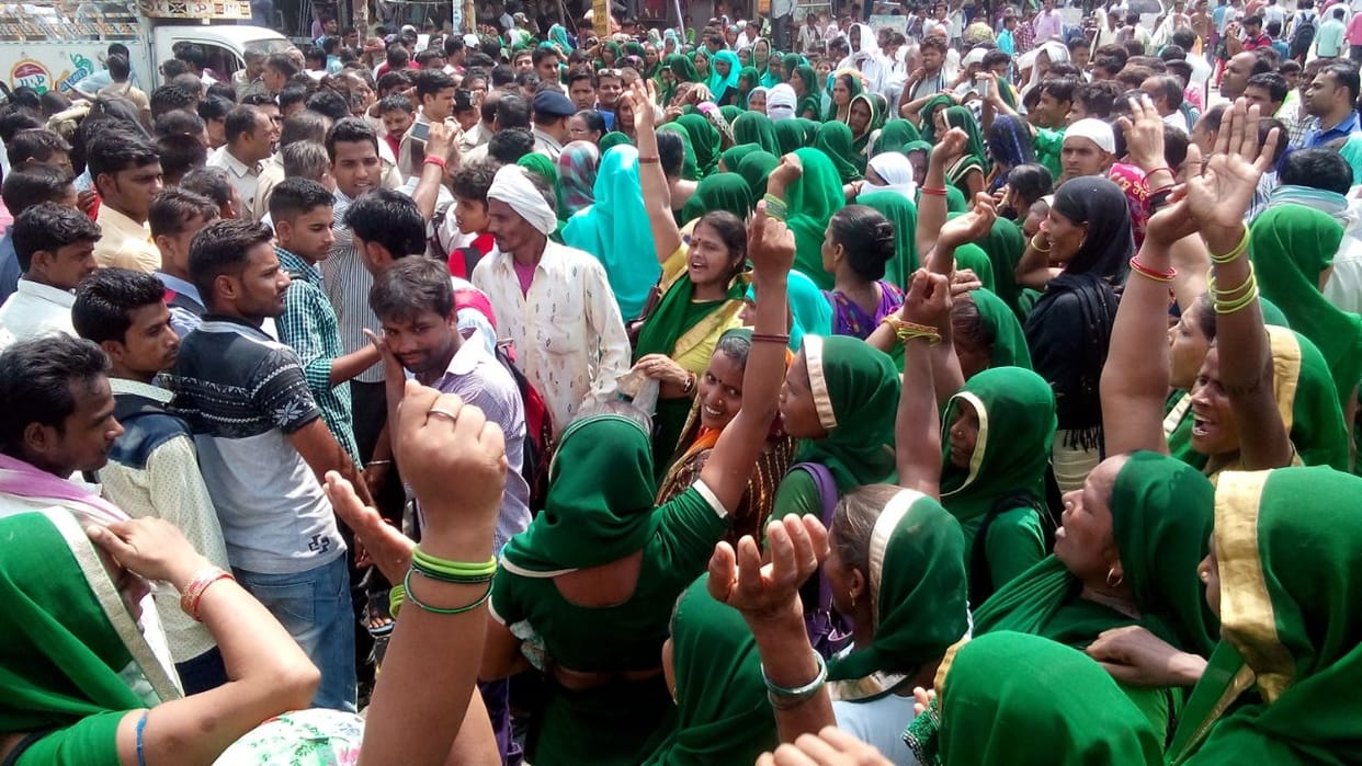 Anganwadi workers jam highway two hours 