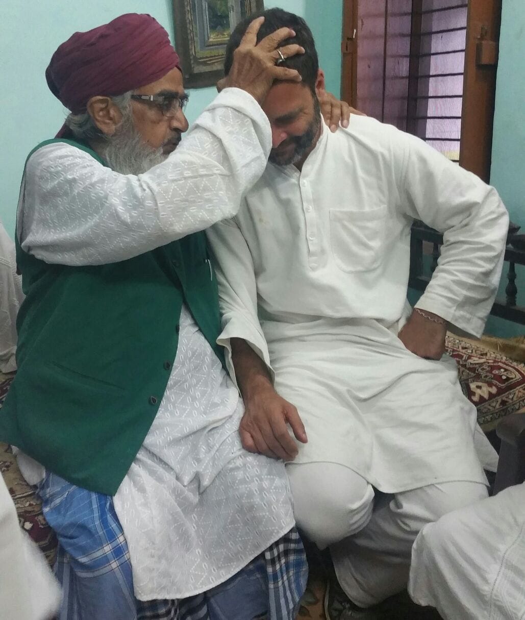 rahul gandhi arrived at rate of cleric saint
