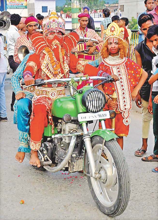 Tabernacles celebration belonged to the grand cavalcades Gangatton