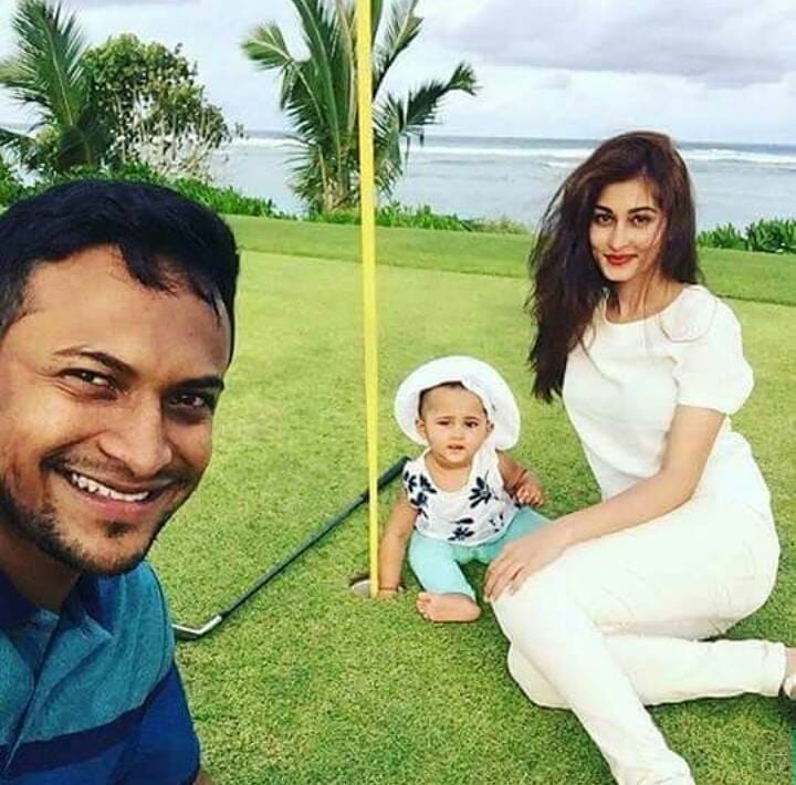 Shakib Al Hasan And Wife Narrowly Escape Helicopter Crash
